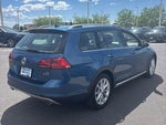 2017 Golf Alltrack Thumbnail 3