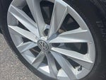 2017 Golf Alltrack Thumbnail 12
