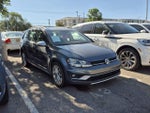 2018 Golf Alltrack Thumbnail 3