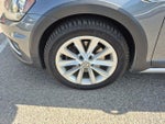 2018 Golf Alltrack Thumbnail 17