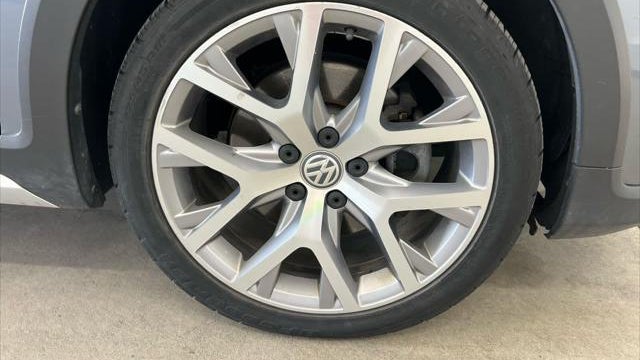 2017 Volkswagen Golf Alltrack TSI S 4Motion