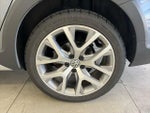 2017 Golf Alltrack Thumbnail 10