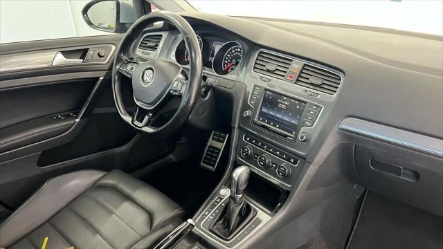 2017 Volkswagen Golf Alltrack TSI S 4Motion