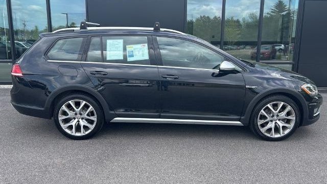 2018 Volkswagen Golf Alltrack TSI S 4Motion