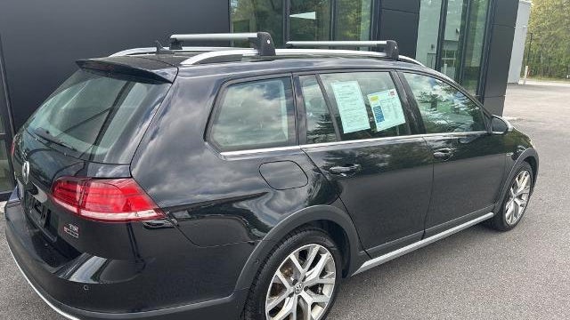 2018 Volkswagen Golf Alltrack TSI S 4Motion