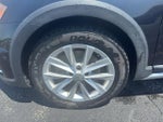 2017 Golf Alltrack Thumbnail 9
