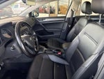 2017 Golf Alltrack Thumbnail 13