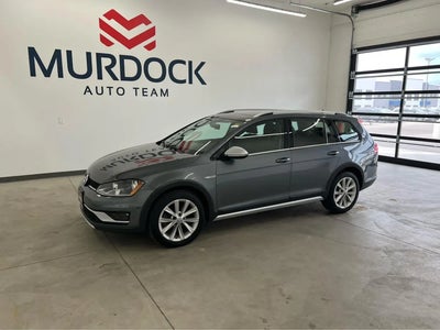 Photo of a 2017 Volkswagen Golf Alltrack AWD TSI S 4motion 4DR Wagon 6A for sale