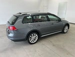 2017 Golf Alltrack Thumbnail 4