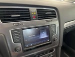 2017 Golf Alltrack Thumbnail 17