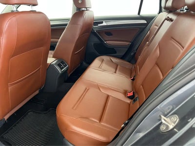 Photo of a 2017 Volkswagen Golf Alltrack AWD TSI S 4motion 4DR Wagon 6A for sale