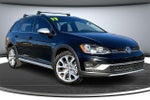 2017 Golf Alltrack Thumbnail 3