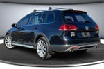 2017 Golf Alltrack Thumbnail 4