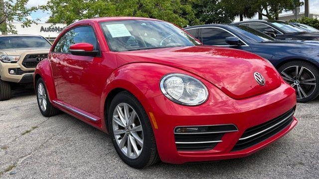 2017 Volkswagen Beetle 1.8T SE