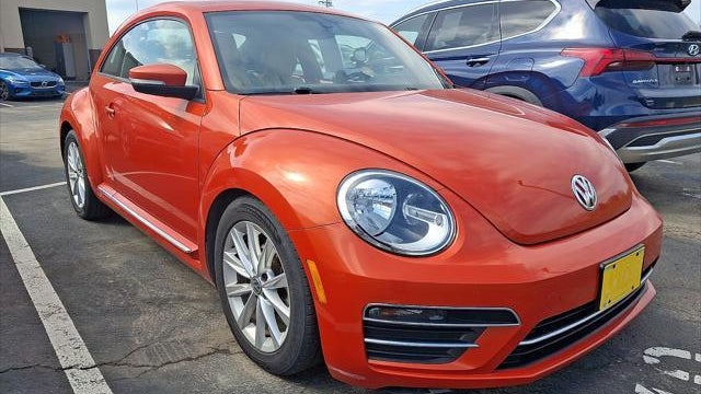 Preowned 2017 Volkswagen Beetle 1.8T SE for Sale