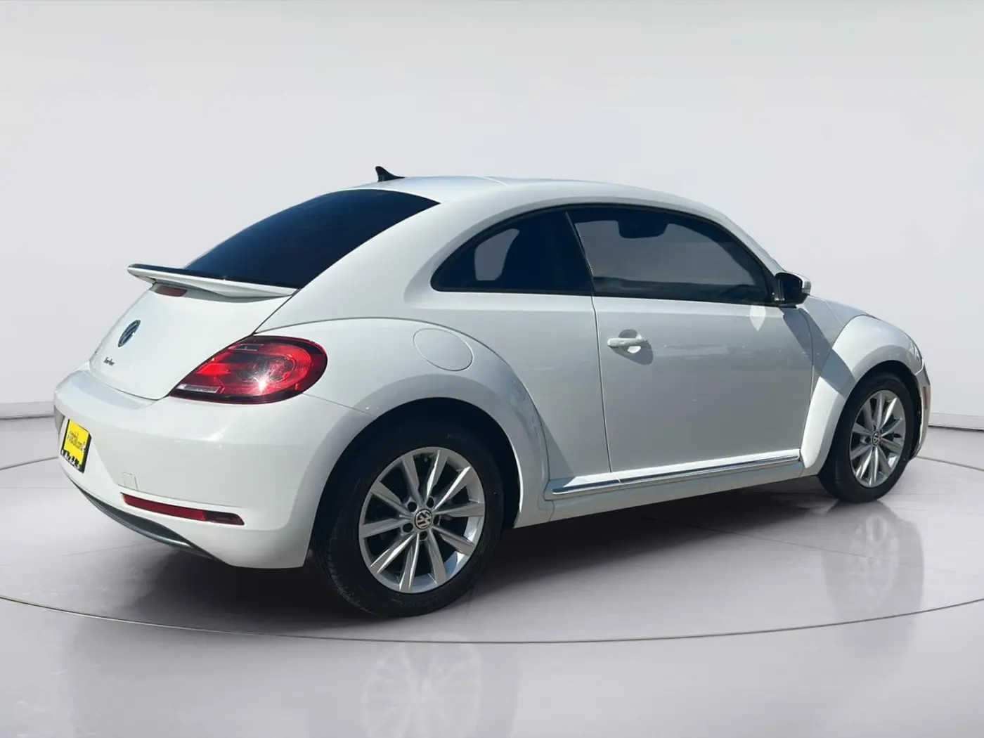 2017 Volkswagen Beetle - $16,725