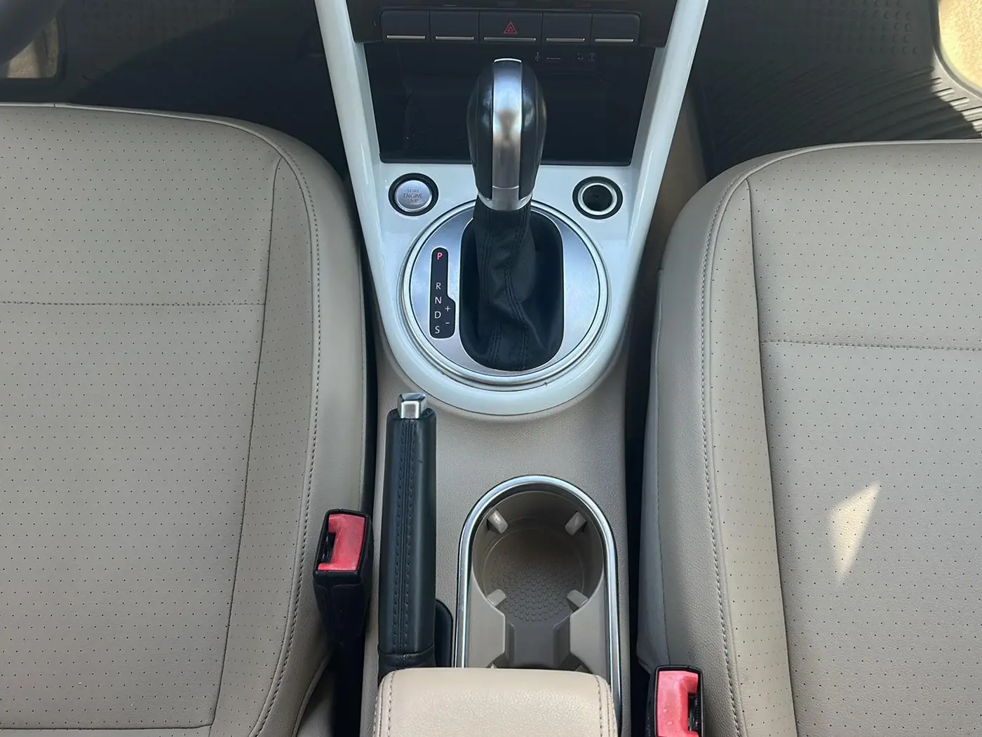 2017 Volkswagen Beetle - $16,725