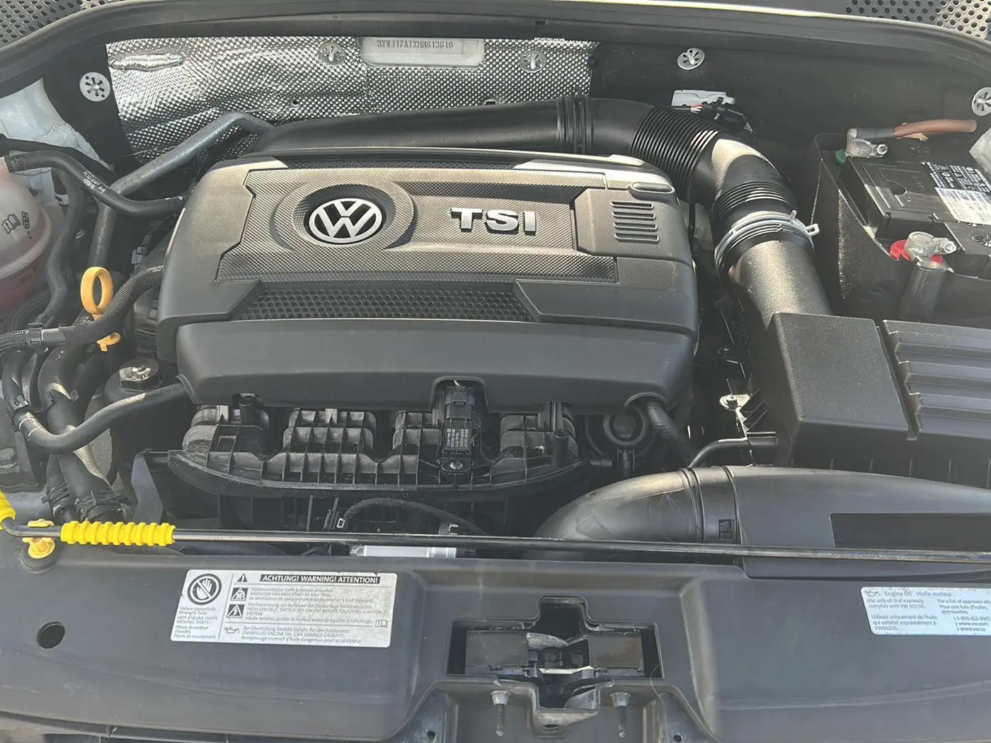 2017 Volkswagen Beetle - $16,725