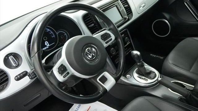 2018 Volkswagen Beetle 2.0T SE