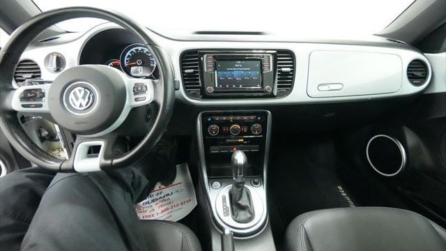 2018 Volkswagen Beetle 2.0T SE