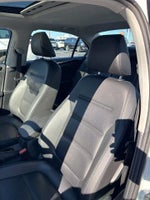 2017 Jetta Thumbnail 6