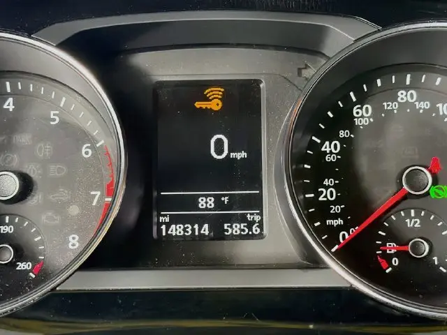 2017 Volkswagen Jetta - $7,000