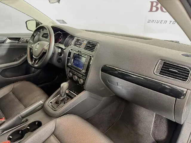 2017 Volkswagen Jetta - $7,000