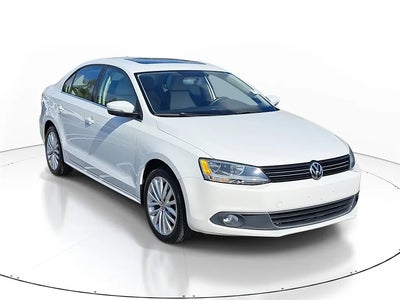 Photo of a 2014 Volkswagen Jetta SEL Pzev 4DR Sedan for sale