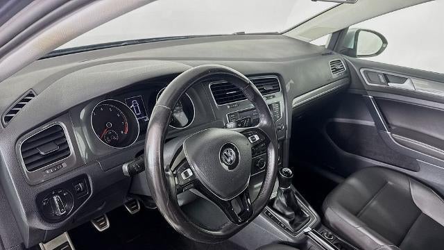 2017 Volkswagen Golf Alltrack TSI S 4Motion