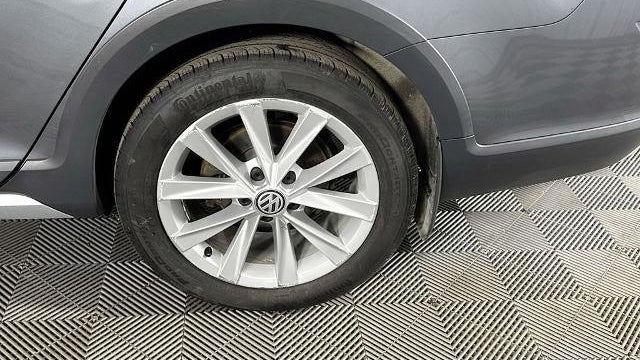 2017 Volkswagen Golf Alltrack TSI S 4Motion
