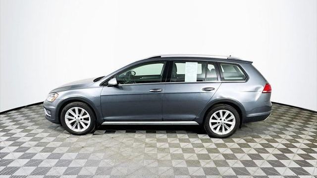 2017 Volkswagen Golf Alltrack TSI S 4Motion