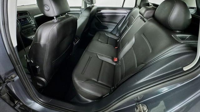 2017 Volkswagen Golf Alltrack TSI S 4Motion