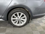 2017 Golf Alltrack Thumbnail 29
