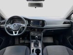 2019 Jetta Thumbnail 15