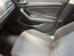 2021 Jetta Thumbnail 17