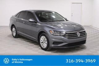 2020 Volkswagen Jetta with Platinum Gray Metallic Exterior