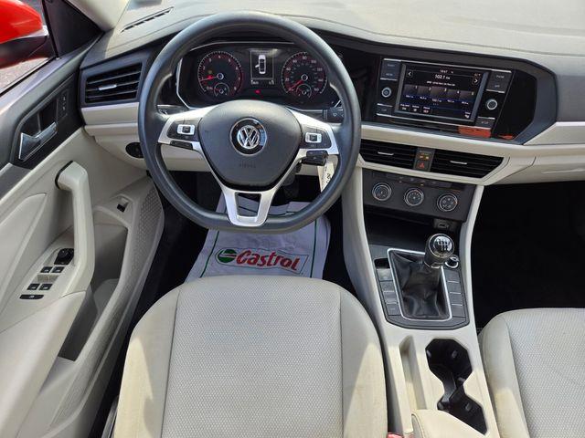 2019 Volkswagen Jetta - $11,984