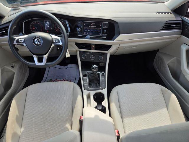 2019 Volkswagen Jetta - $11,984