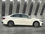 2022 Jetta Thumbnail 19