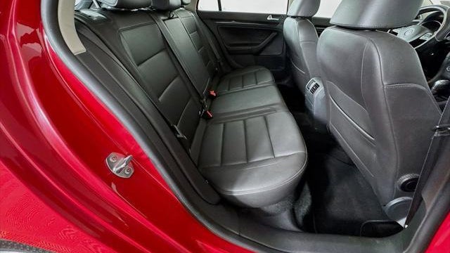 2014 Volkswagen Jetta SportWagen TDI