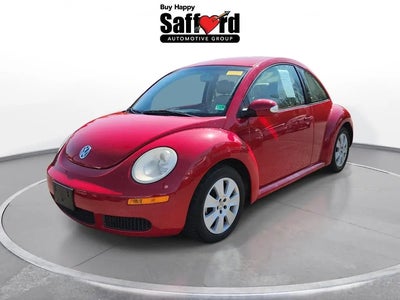 2009 Volkswagen New Beetle 2DR Coupe 5M