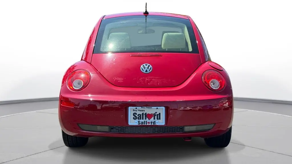 2009 Volkswagen New Beetle Base