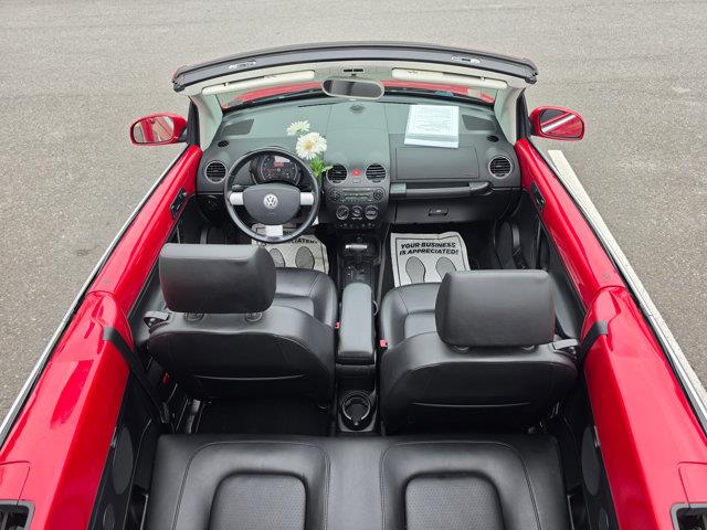 2009 Volkswagen Beetle - $9,500