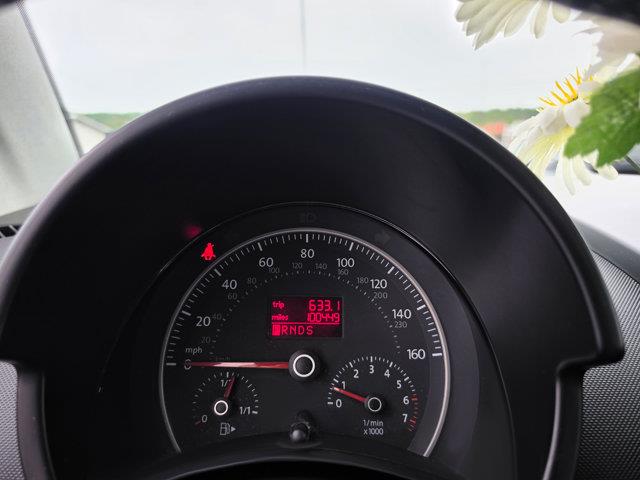 2009 Volkswagen Beetle - $9,500