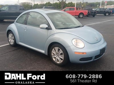 Photo of a 2010 Volkswagen New Beetle Red Rock Edition 2DR Coupe for sale