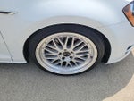 2017 Golf SportWagen Thumbnail 30