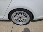2017 Golf SportWagen Thumbnail 32