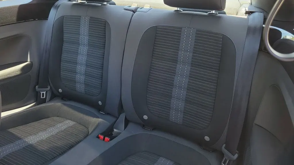 2014 Volkswagen Beetle GSR PZEV