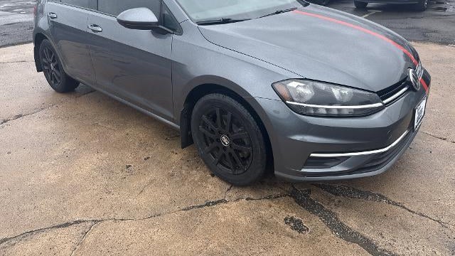 2019 Volkswagen Golf S