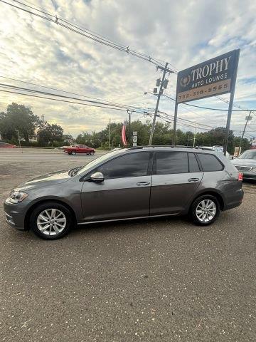 2019 Volkswagen Golf - $9,787